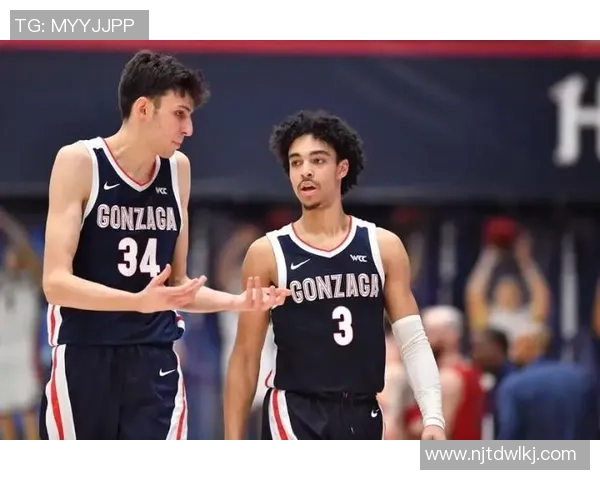 内姆布哈德单节独得11分，三节战罢已经砍下27分